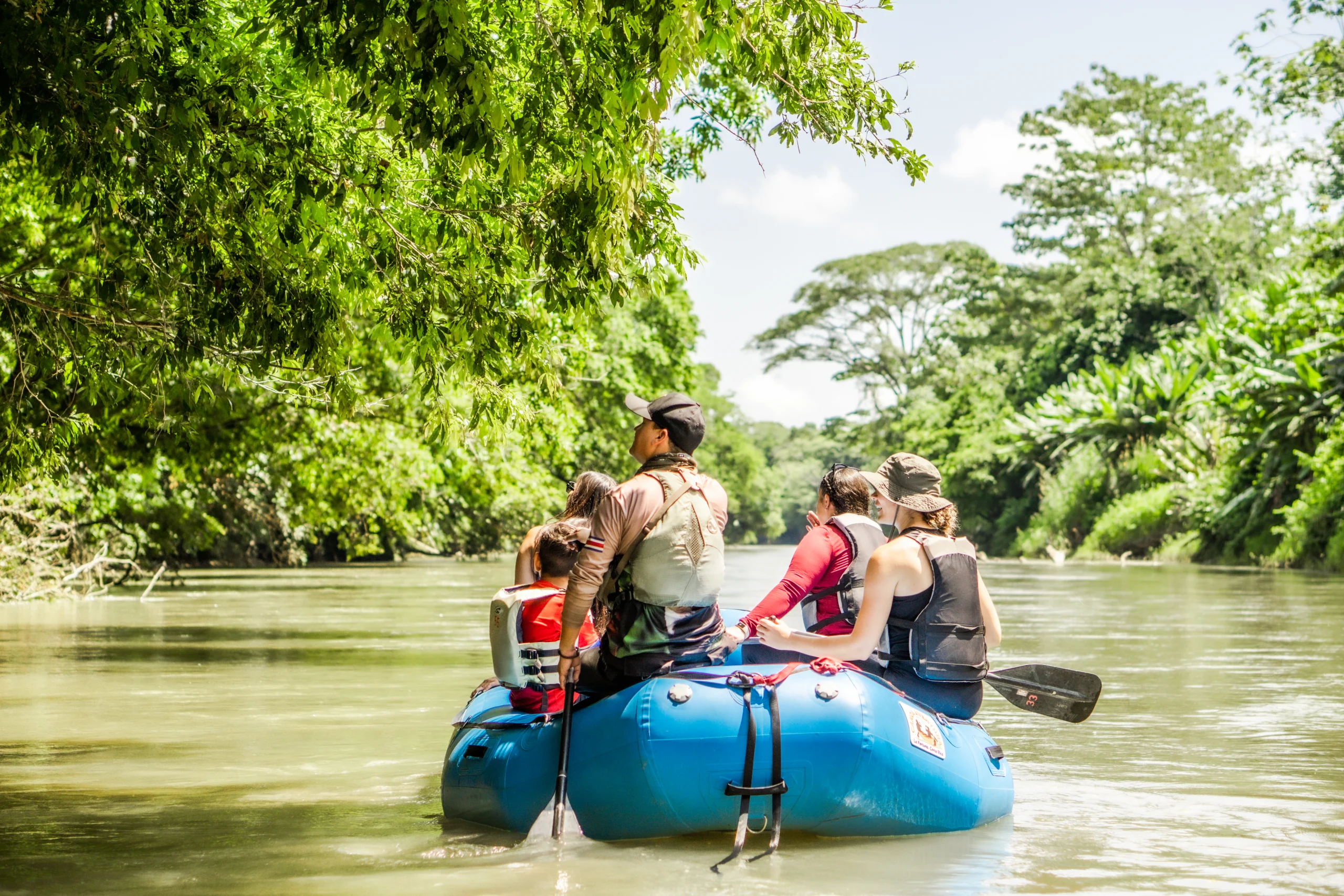 Safari float on Peñas Blancas River