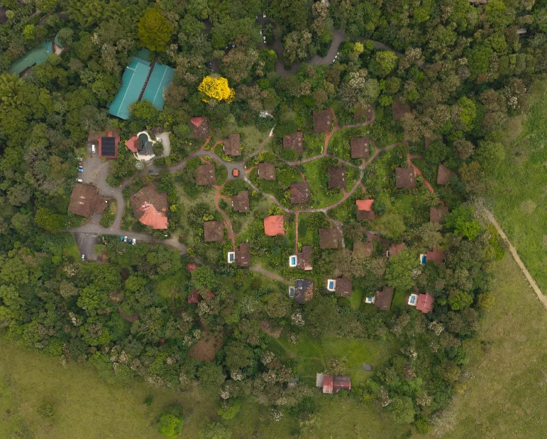 Arenal Rainforest Resort grounds
